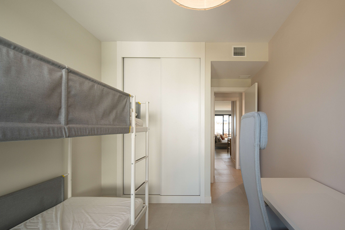 ab7858337054170ebebade6706ed9e4f - 20