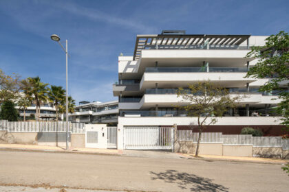 ab7858337054170ebebade6706ed9e4f - 28