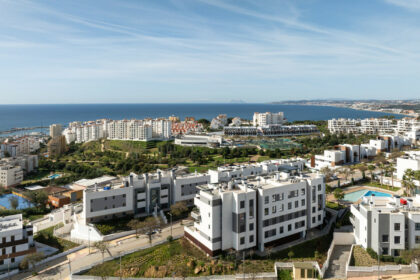 ab7858337054170ebebade6706ed9e4f - 32