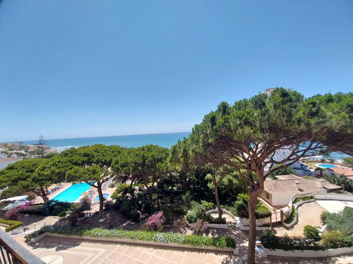 ac4f2b1fdf06e8bcd77cbfcb80998f33 - 48