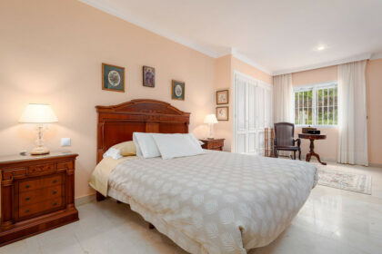 ac862e24201a09a3ca435ba3ee5396dc - 10