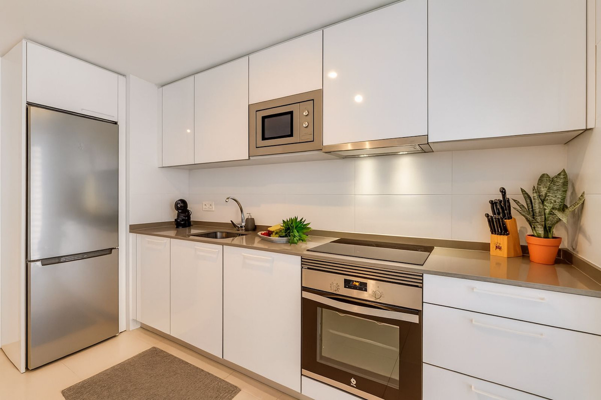 ad20113e932d171850d1b4d020d36feb - 11