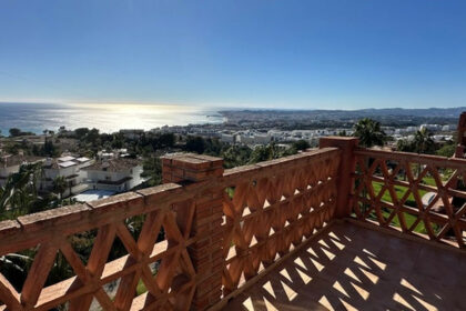 ae005308fad298afde948e5fe2a9b3e2 - 14