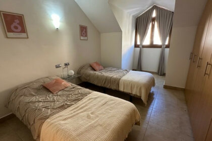 ae005308fad298afde948e5fe2a9b3e2 - 15