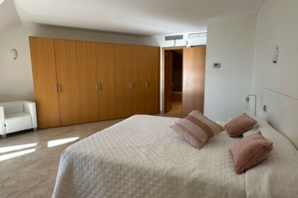 ae005308fad298afde948e5fe2a9b3e2 - 23