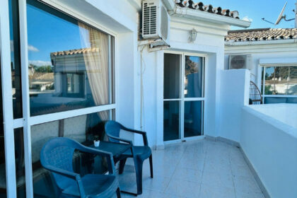 ae0d714e5367a7db365b4fcbd3751fe7 - 10