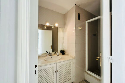 ae0d714e5367a7db365b4fcbd3751fe7 - 17