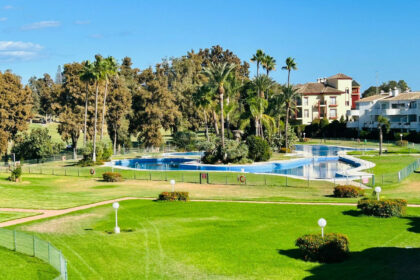 ae0d714e5367a7db365b4fcbd3751fe7 - 22