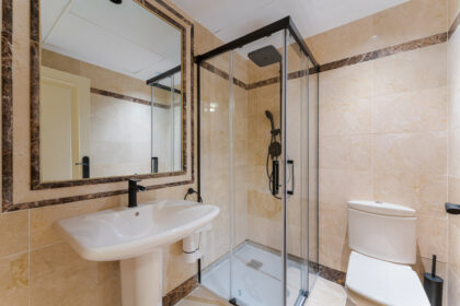 ae2e437b51b44167d4f74c324299326d - 19