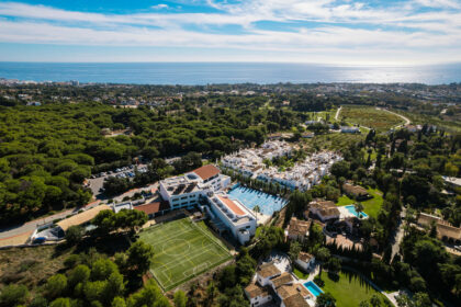 ae2e437b51b44167d4f74c324299326d - 23