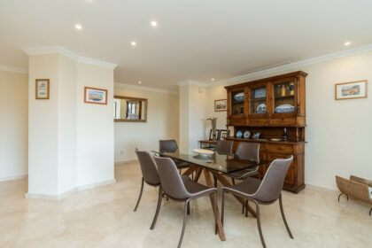 ae494a9afc5862b0e41b46cb8cc2ee57 - 25