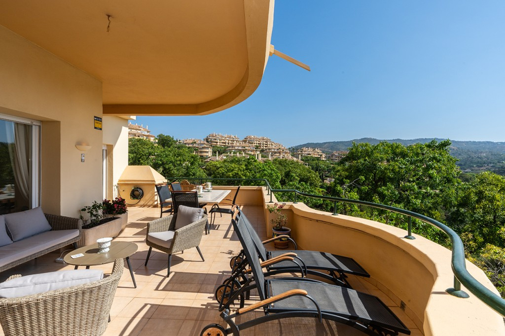 ae494a9afc5862b0e41b46cb8cc2ee57 - 4