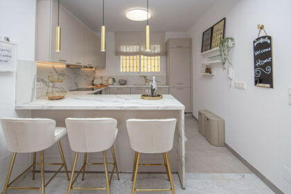 aea9ddeedde850ef5a541f442e52c287 - 16