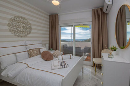 aea9ddeedde850ef5a541f442e52c287 - 31