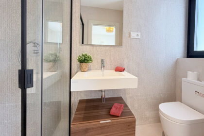 aed947739c6d55e290752302d94ab301 - 18