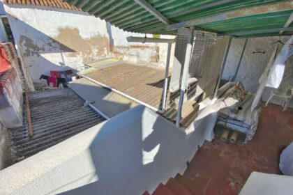 aee46e000dd3b1e57b3615ed48dac339 - 18