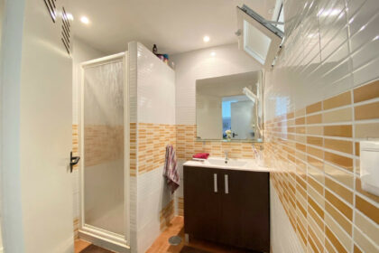 aee46e000dd3b1e57b3615ed48dac339 - 8