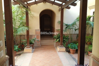 af09bcfc72558d3a0631644736f9136c - 28