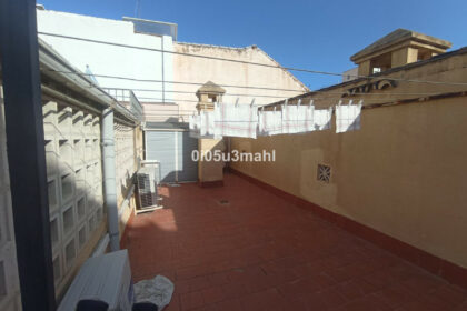 af09bcfc72558d3a0631644736f9136c - 32