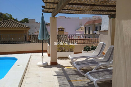 af09bcfc72558d3a0631644736f9136c - 38