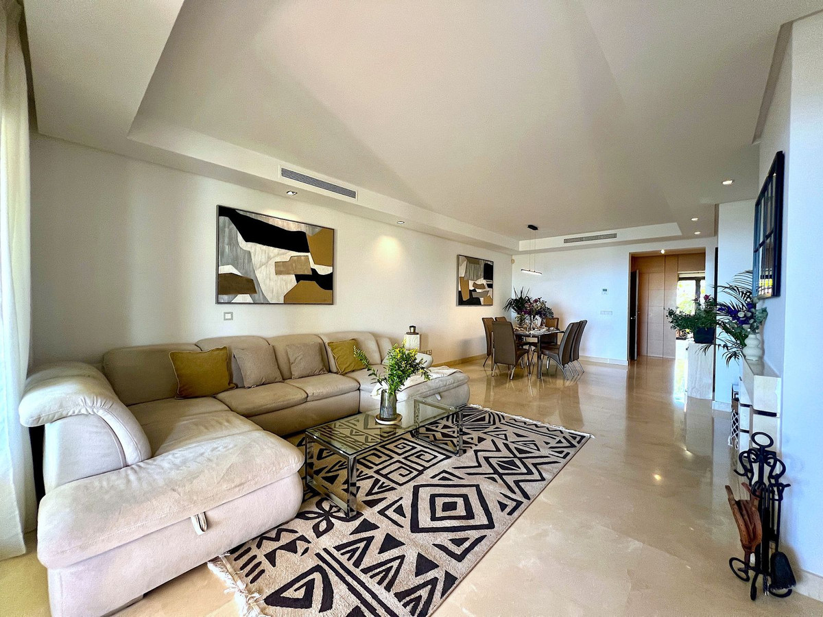 af1afcf2f0dbe86e8641f66cc401a4cb - 26