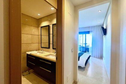 af1afcf2f0dbe86e8641f66cc401a4cb - 38