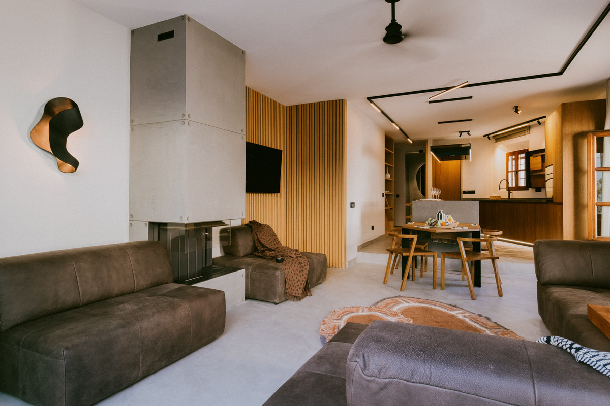 afc96164fd09be1eefce2e9ee7ca64f4 - 14