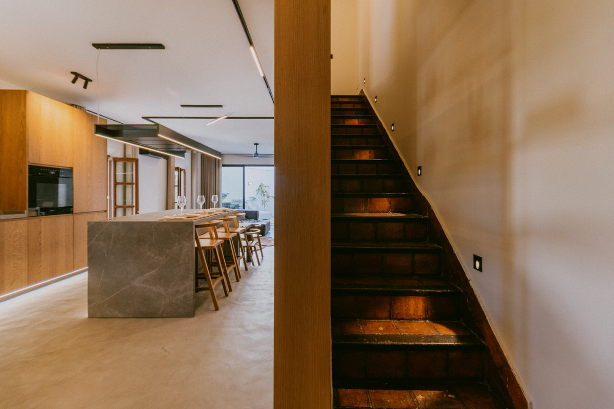 afc96164fd09be1eefce2e9ee7ca64f4 - 17