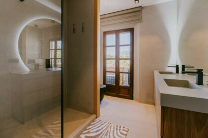 afc96164fd09be1eefce2e9ee7ca64f4 - 21