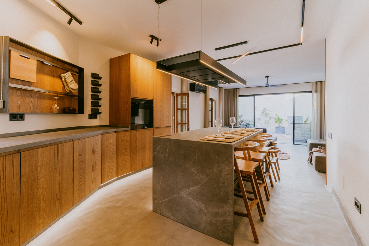 afc96164fd09be1eefce2e9ee7ca64f4 - 3