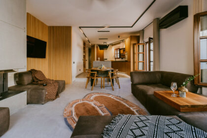 afc96164fd09be1eefce2e9ee7ca64f4 - 7