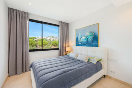 afec42f31752d1c28cf211dd68c857f9 - 17