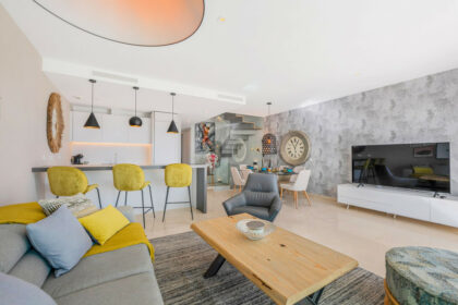 afec42f31752d1c28cf211dd68c857f9 - 36