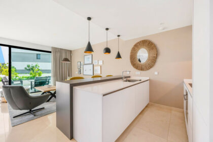 afec42f31752d1c28cf211dd68c857f9 - 42