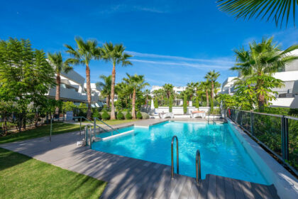 afec42f31752d1c28cf211dd68c857f9 - 49