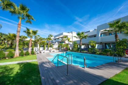 afec42f31752d1c28cf211dd68c857f9 - 51