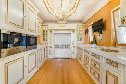 b071de3b02b8d2ad531405f2af9aef2e - 26