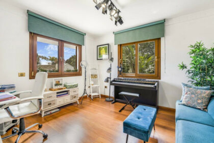 b071de3b02b8d2ad531405f2af9aef2e - 27