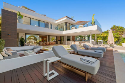 b0bede9a36cea3474dcfdbbe65d26d88 - 14