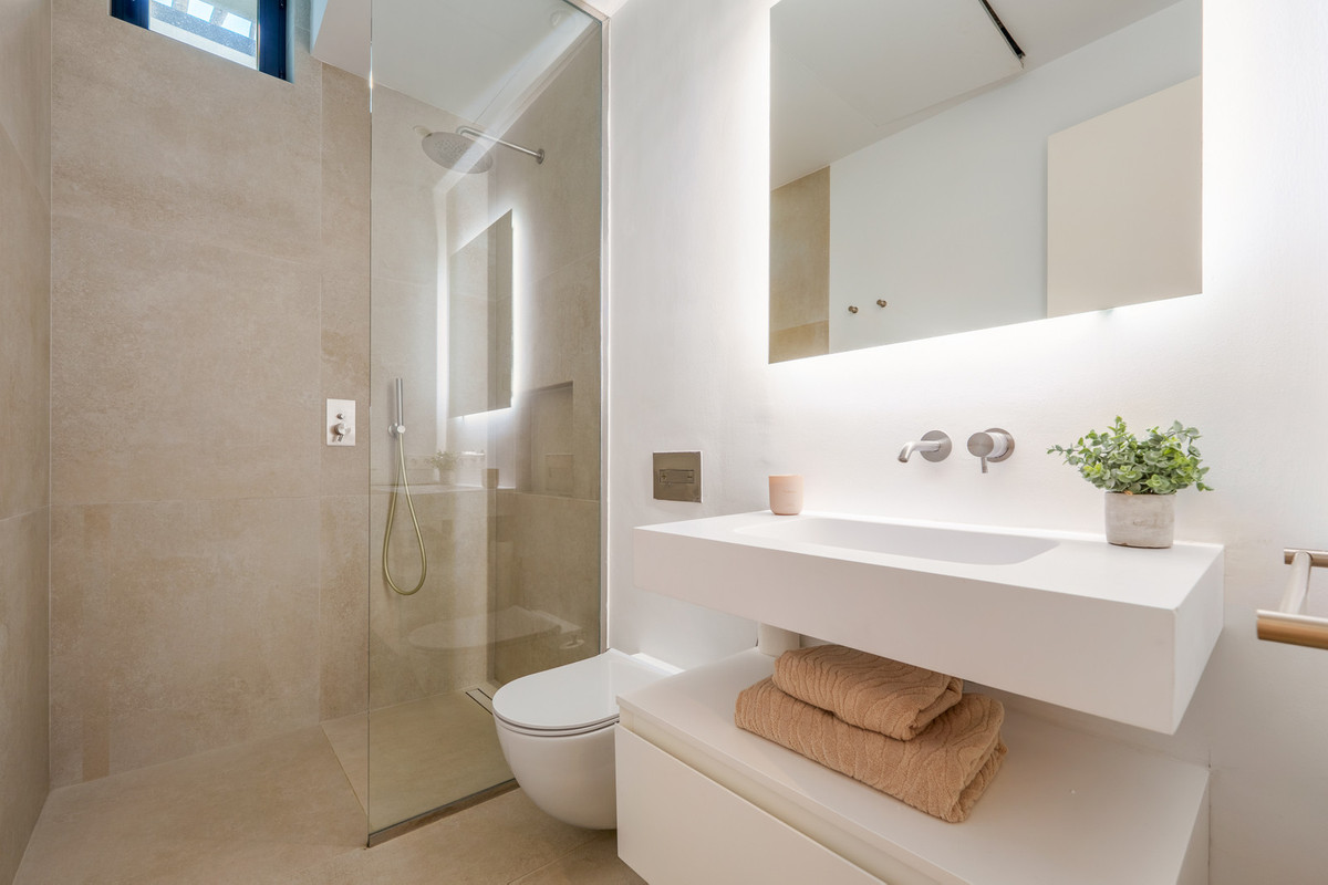 b0bede9a36cea3474dcfdbbe65d26d88 - 33