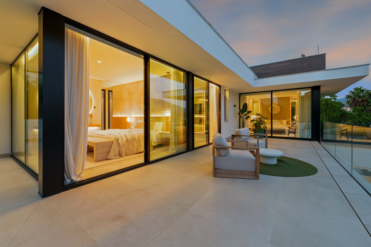 b0bede9a36cea3474dcfdbbe65d26d88 - 51