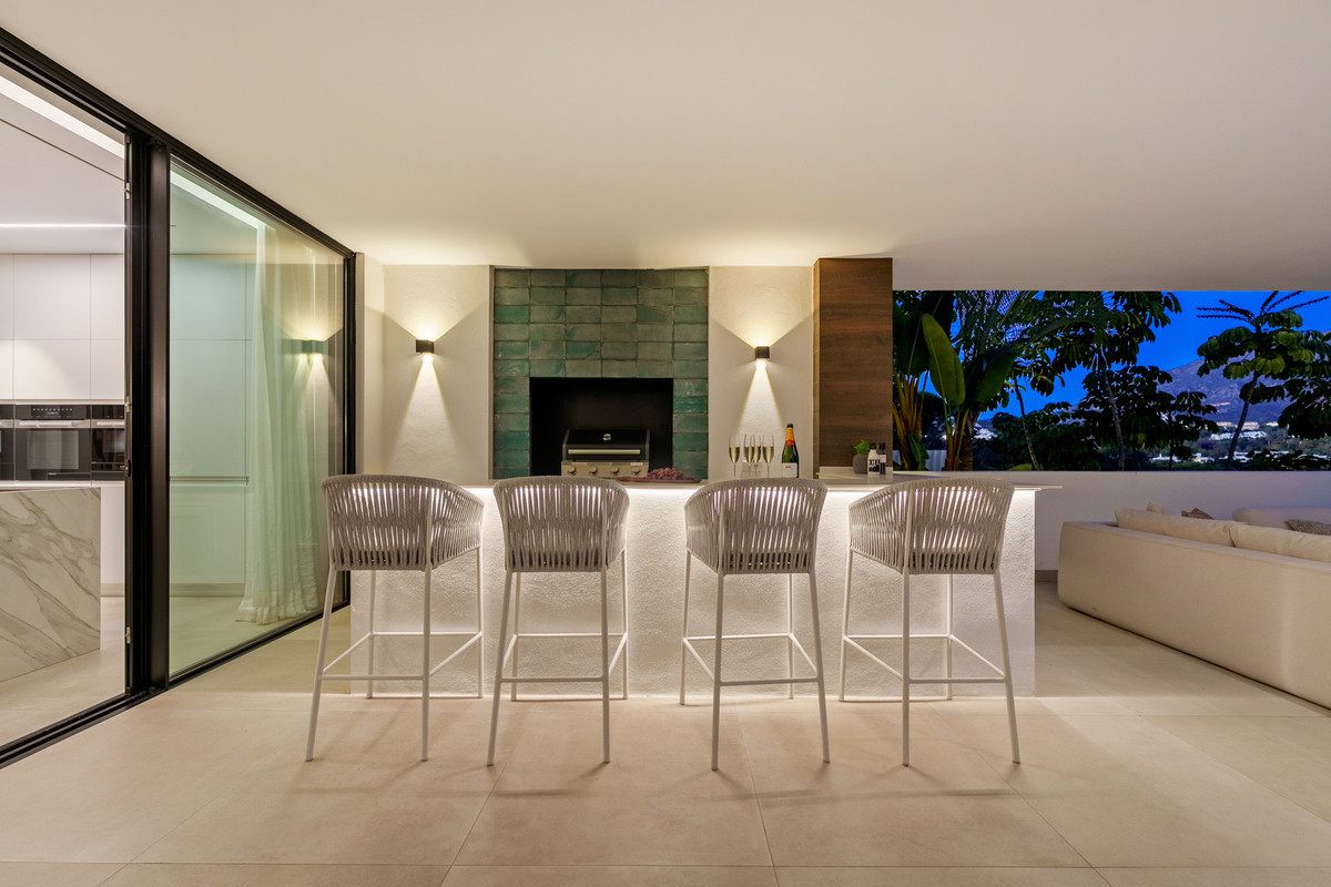 b0bede9a36cea3474dcfdbbe65d26d88 - 53