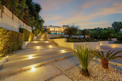 b0bede9a36cea3474dcfdbbe65d26d88 - 54