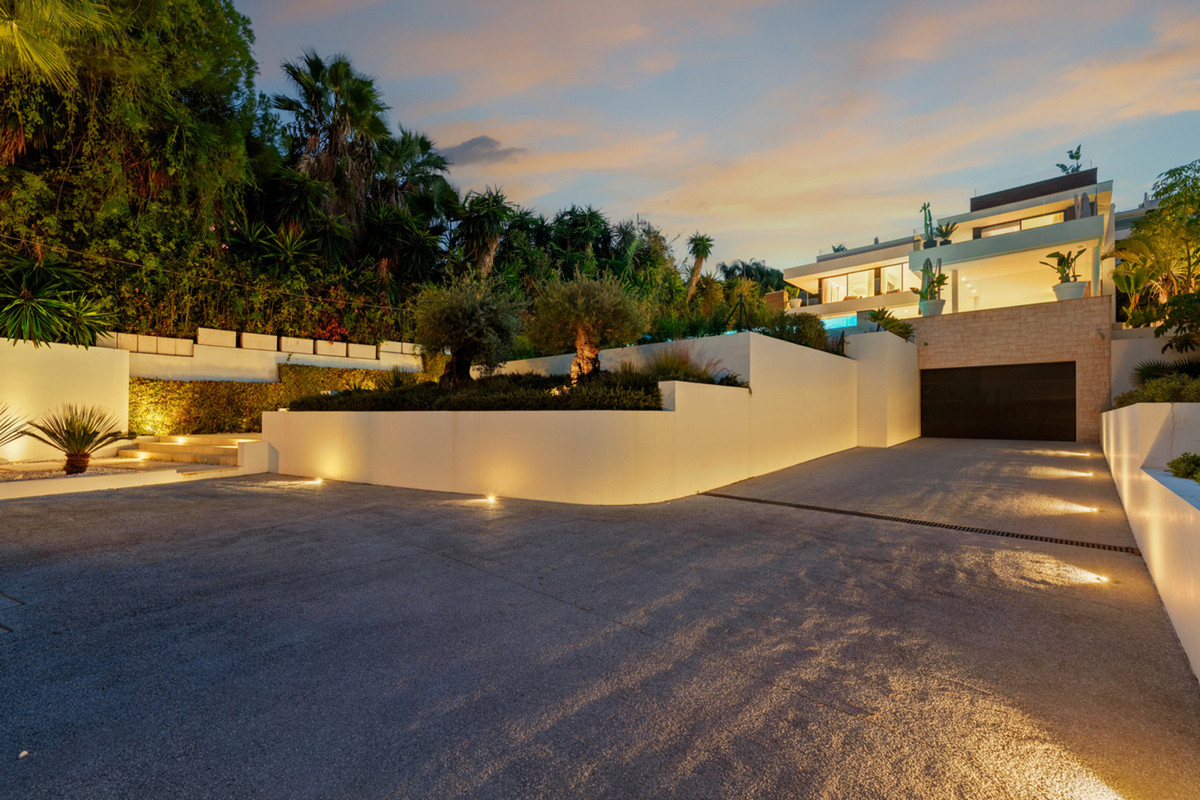 b0bede9a36cea3474dcfdbbe65d26d88 - 56