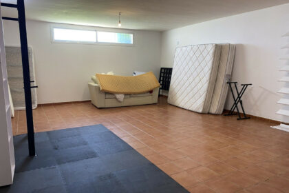 b0d132faca13483f72788cfe5ef4a7fa - 37