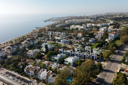 b1b909ce23f82f923fdba49c93f56c8e - 9