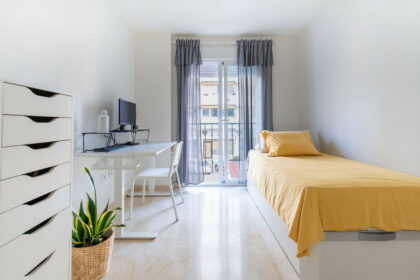 b1c37360b01e27ed9a43bcd4ab8f4104 - 17