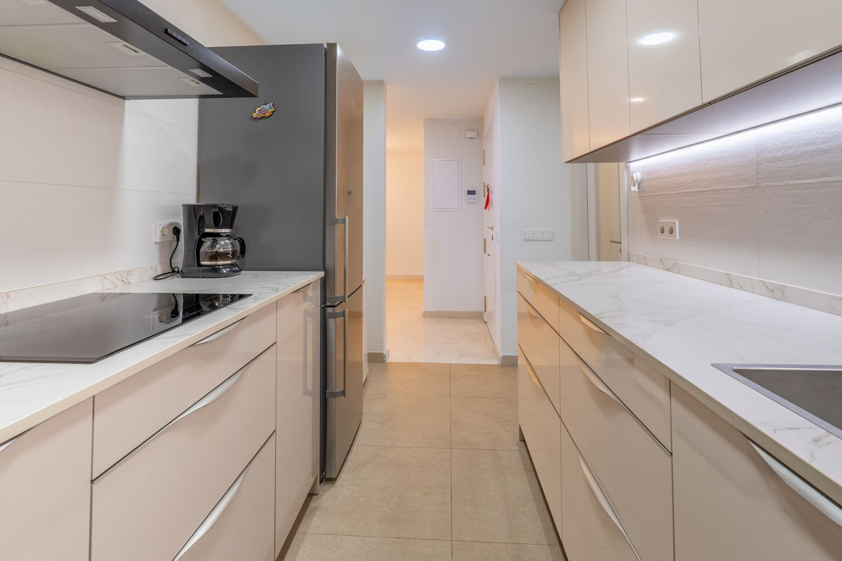 b1c37360b01e27ed9a43bcd4ab8f4104 - 7