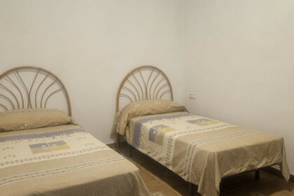 b2b157842da0b1ac70b8ad48271fc0bb - 9