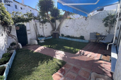 b3019872558e20c1e1ba659cf3e209e1 - 12